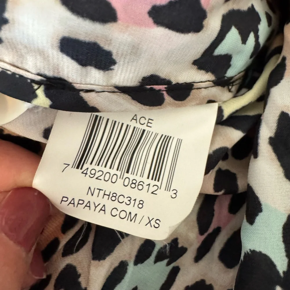BCBGMaxAzria make statement